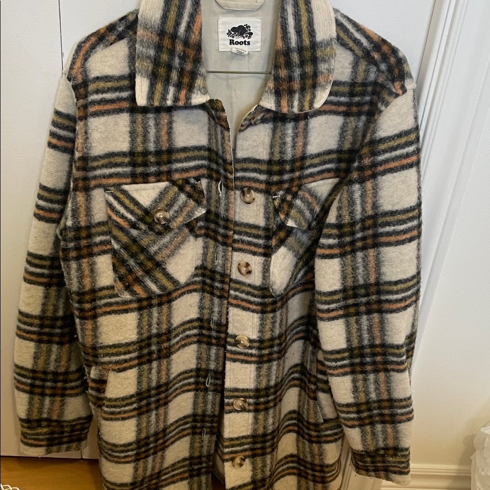 Roots Women's Checkered Shacket - Cream and Black